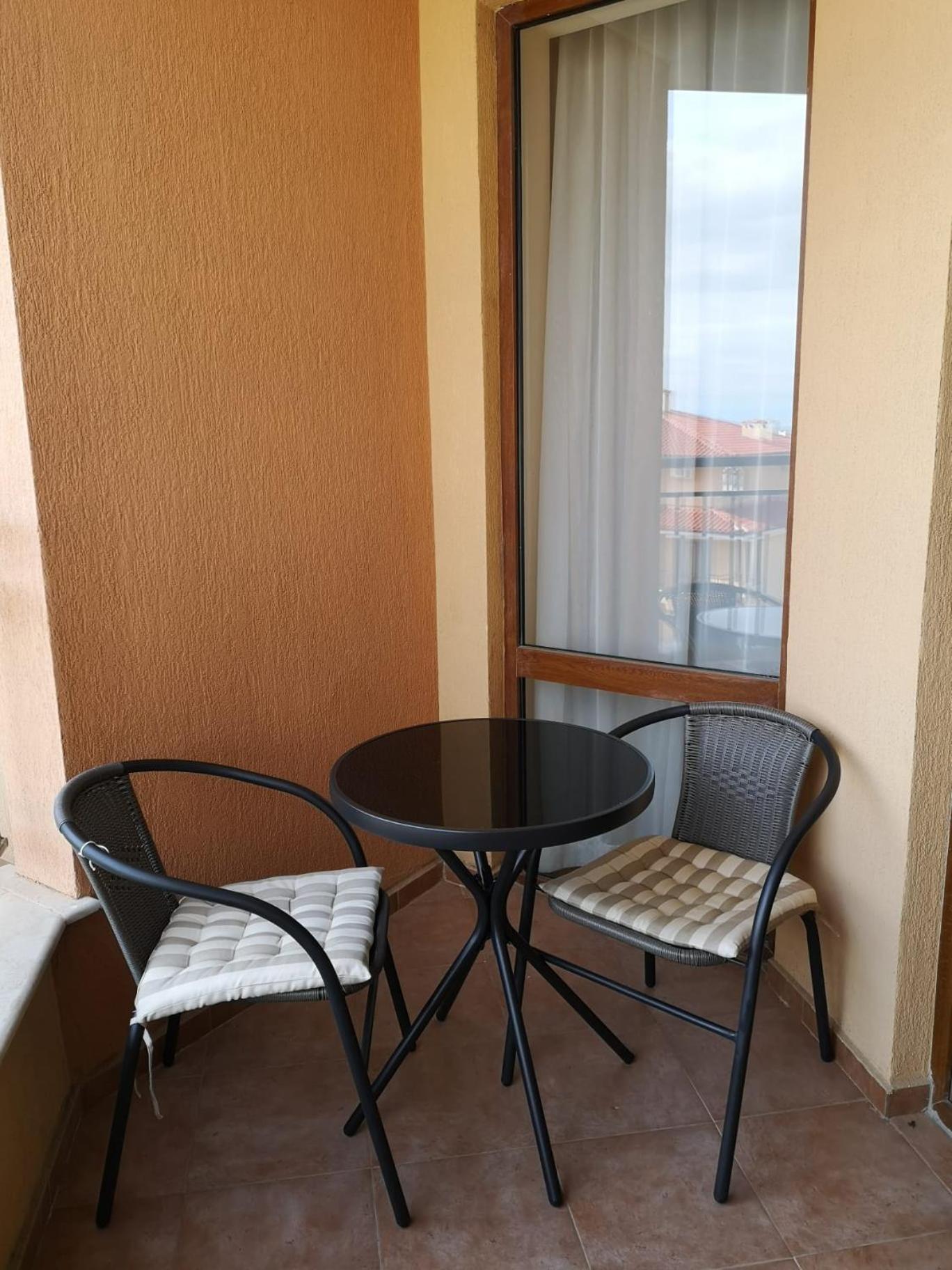 Menada Sky Dreams Apartment Свети Влас Екстериор снимка